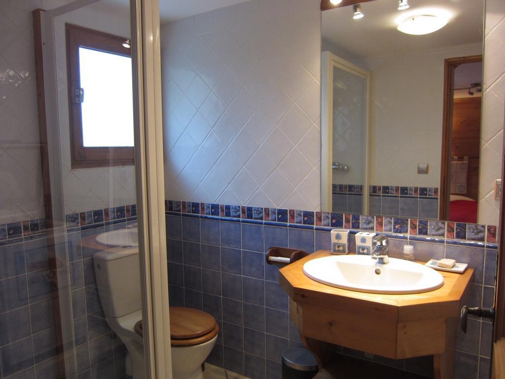 Appart 4 Pers 3 Etoiles Proximite Lac Et Remontees Courchevel Le Praz - Arrayanes Room photo